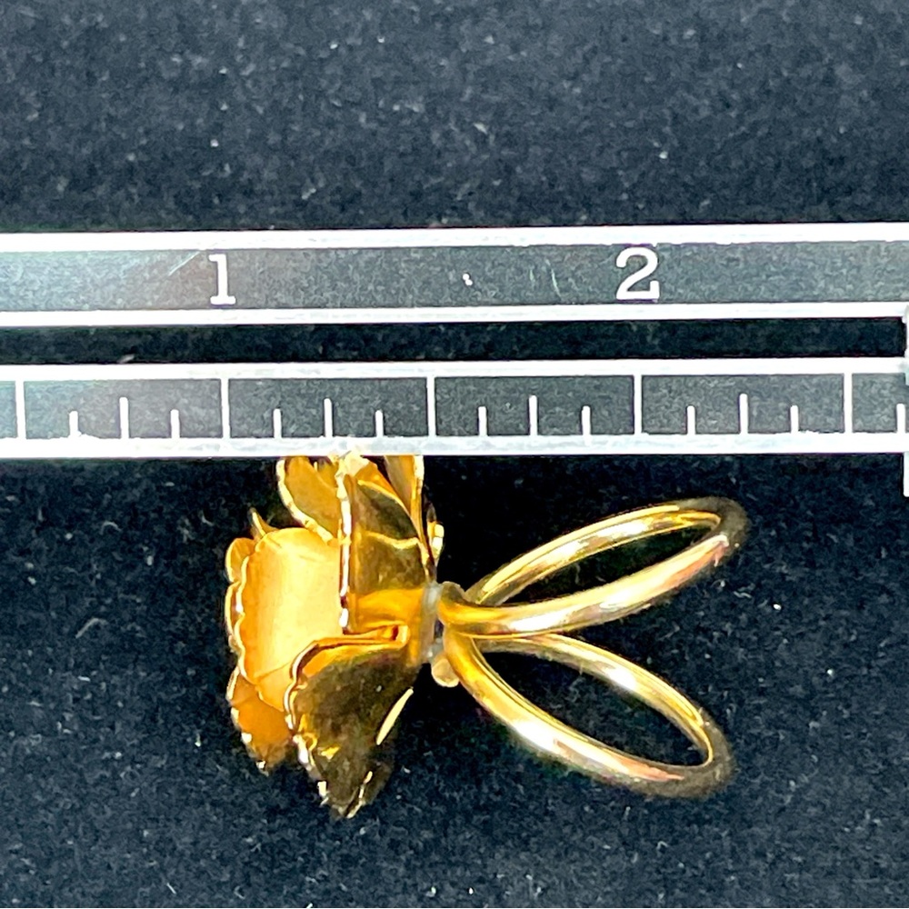 Giovanni Vintage Gold Tone Rose Cocktail Ring Pinky Ring Size 4.5 Statement - Picture 9 of 11